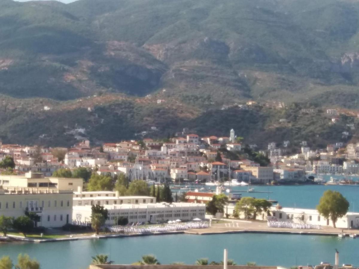 Forest & Sea Apartment Poros Town Exterior foto